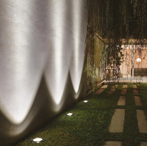 Lampa najazdowa dogruntowa wpuszczana w ziemię na podjazd do elewacji 15W kąt świecenia 30° IP65