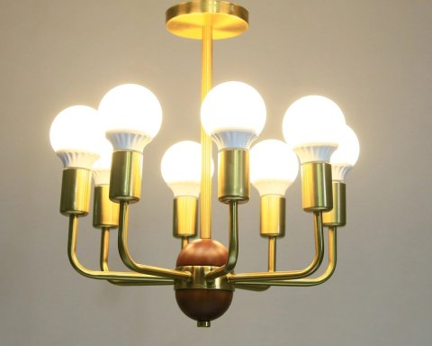 Lampa sufitowa LED wisząca złota nowoczesna 8xE27