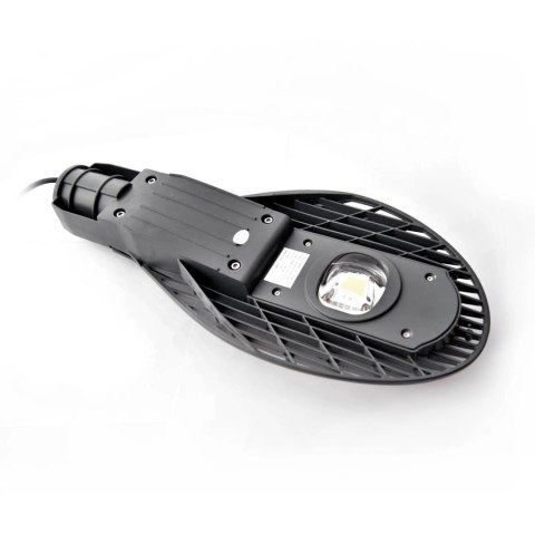 Lampa uliczna LED 50W 6000K 5100lm kąt świecenia 140° IP65