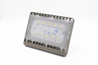 Naświetlacz halogen LED 30W 5700K 3000lm kąt świecenia 120°