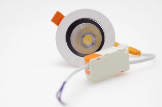 Oczko oprawa sufitowa plafon wpuszczany podtynkowy Downlight COB 7W 4000K 700lm 230V