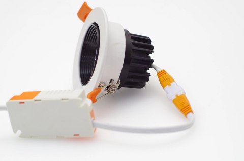 Oczko oprawa sufitowa plafon wpuszczany podtynkowy Downlight COB 7W 4000K 700lm 230V