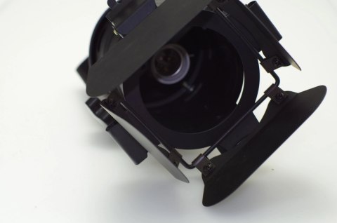 Oprawa szynowa sceniczna 1 fazowa czarna na żarówkę PAR30