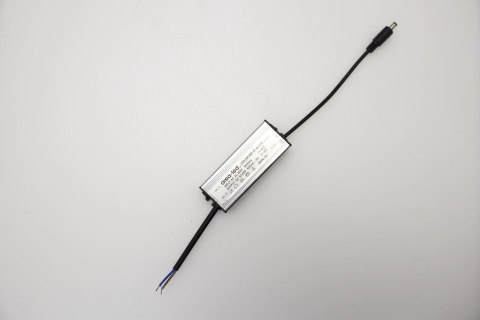 Panel podtynkowy kwadratowy na sufit plafon sufitowy led 60x60 48W 6500K kąt świecenia 180° solidny