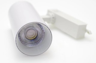 Reflektor LED lampa szynowa biała 30W 1 fazowa 6000K 3200lm kąt świecenia 24°